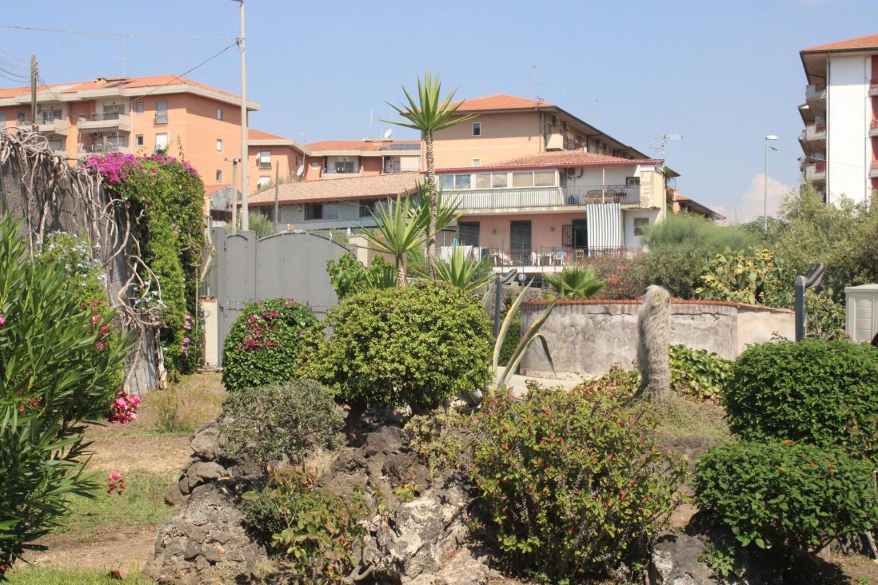 Villa Sicilia Apartment 卡塔尼亚 外观 照片